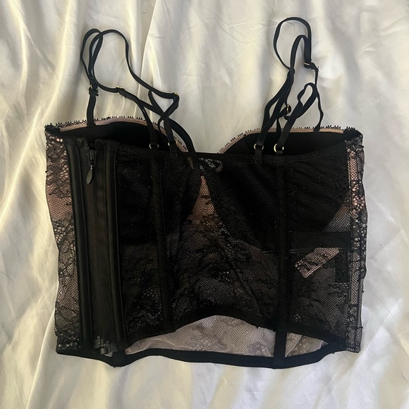 victoria secret corset size 32D - Picture 2 of 4